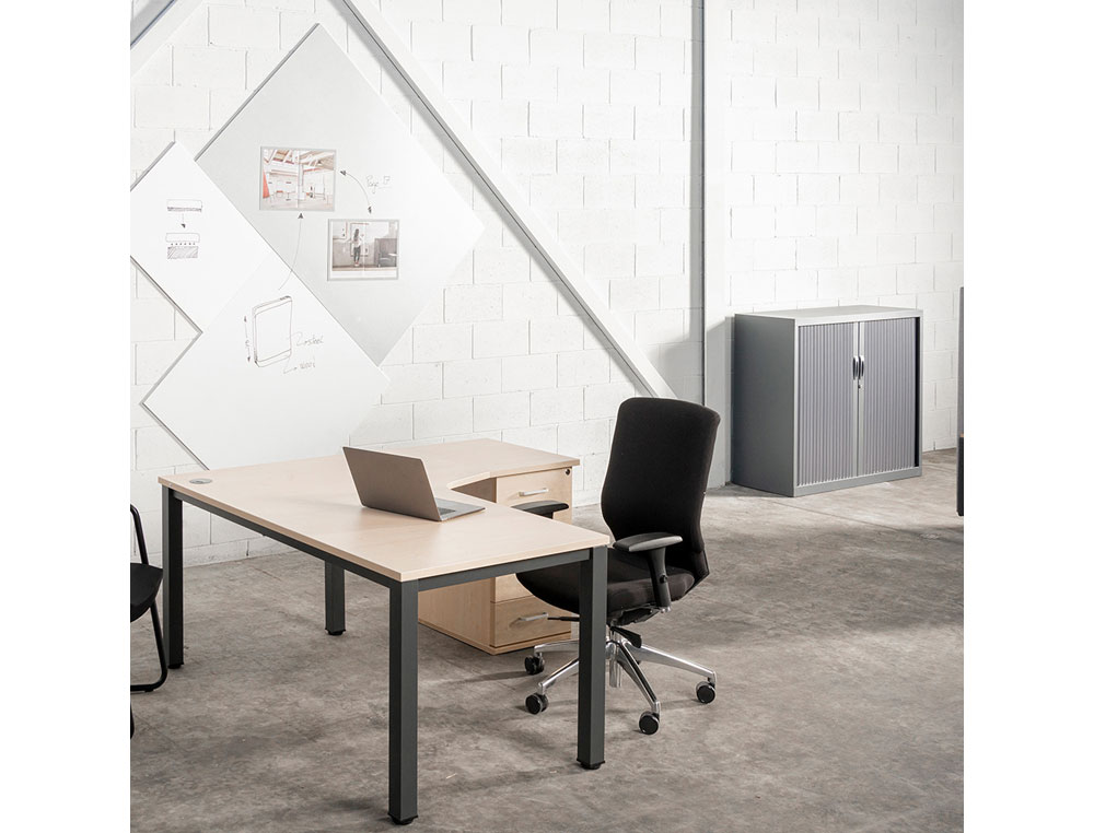 ARMARIO METALICO ROCADA DOS PUERTAS TIPO PERSIANA INCLUYE UNA BALDA SERIE STORE 80X70X45 CM ACABADO AC00