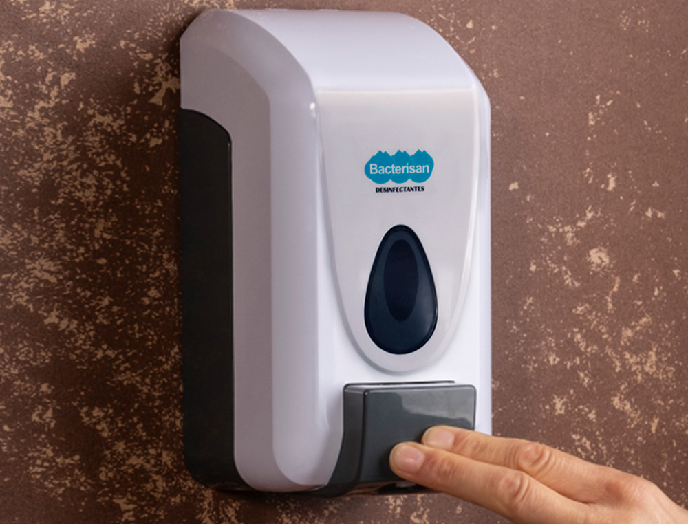 DISPENSADOR PARA GEL Y JABON BACTERISAN PARA PARED MANUAL CAPACIDAD 800 ML COLOR BLANCO 120X110X240 MM