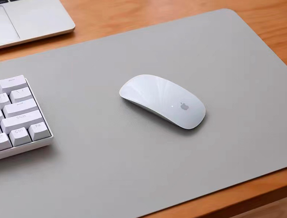 ALFOMBRILLA PARA RATON Q-CONNECT XXL SIMILCUERO GRIS BASE ANTIDESLIZANTE 800X400X2 MM