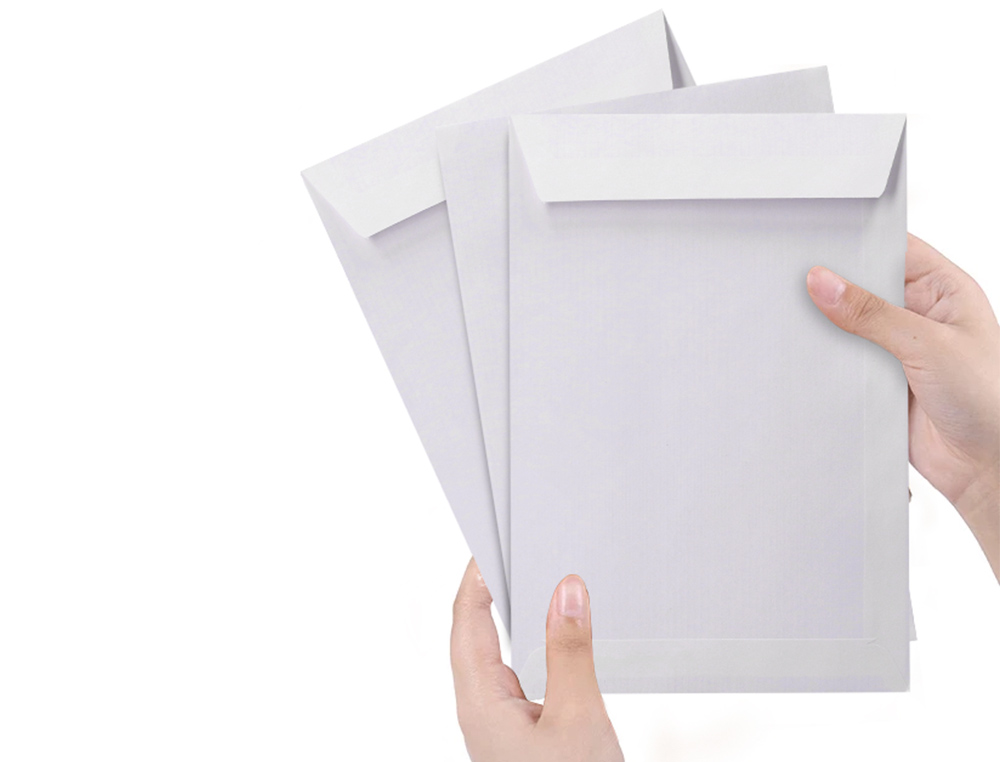 SOBRE LIDERPAPEL BOLSA N.15 BLANCO B5 176X250 MM TIRA DE SILICONA CAJA DE 500 UNIDADES