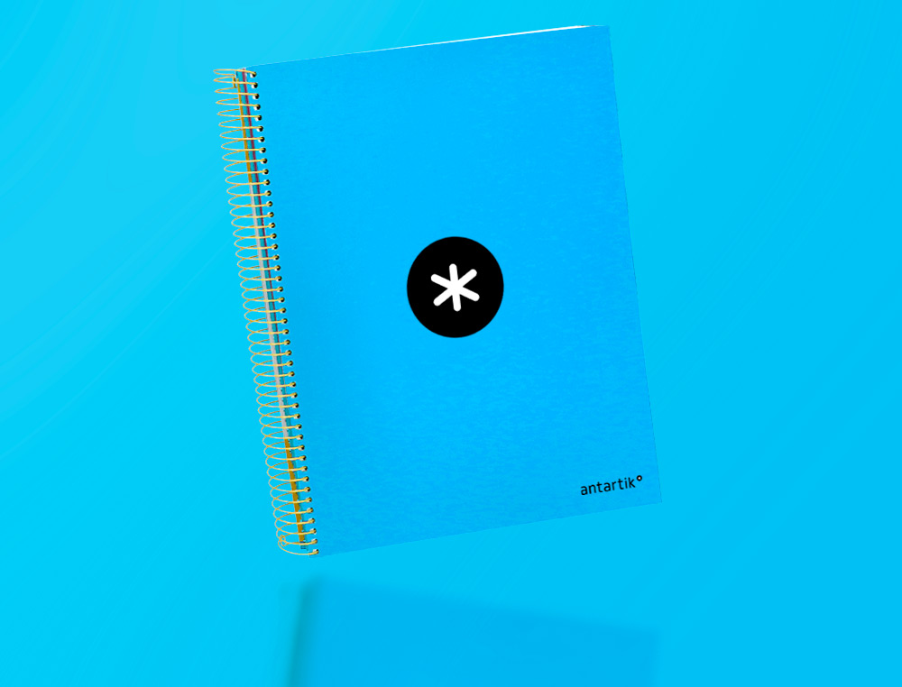 CUADERNO ESPIRAL A4 MICRO ANTARTIK TAPA FORRADA 120H 90 GR LISO CON BANDAS 4 TALADROS COLOR AZUL